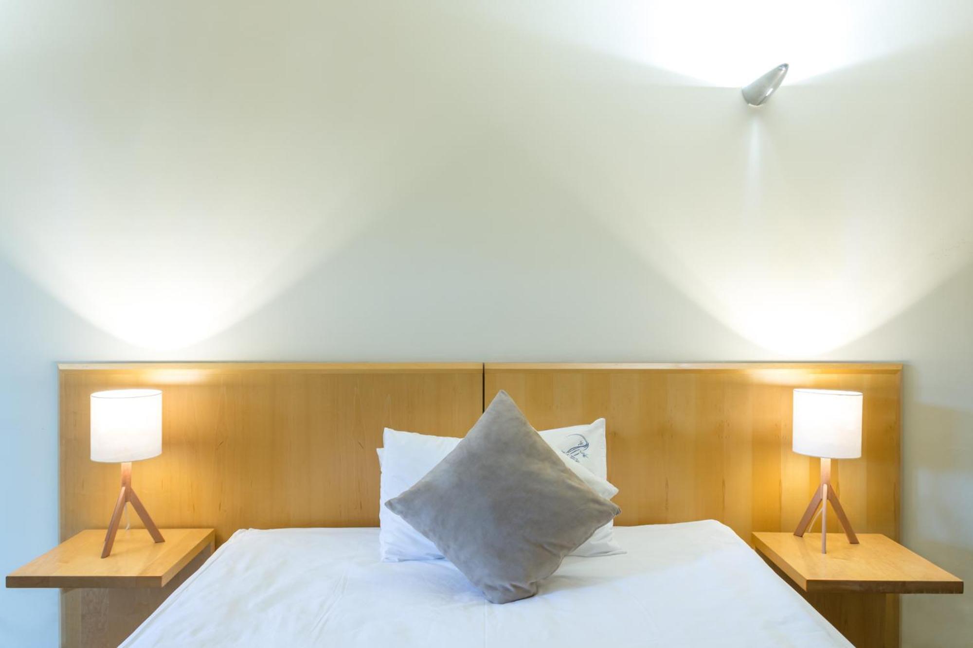 Lezard Bleu Guest House Кейптаун Екстериор снимка