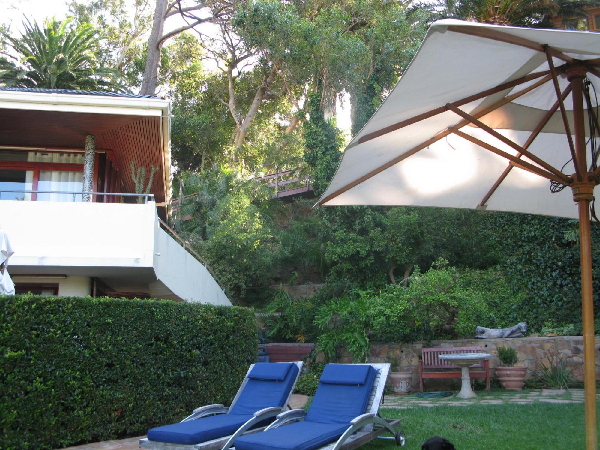 Lezard Bleu Guest House Кейптаун Екстериор снимка