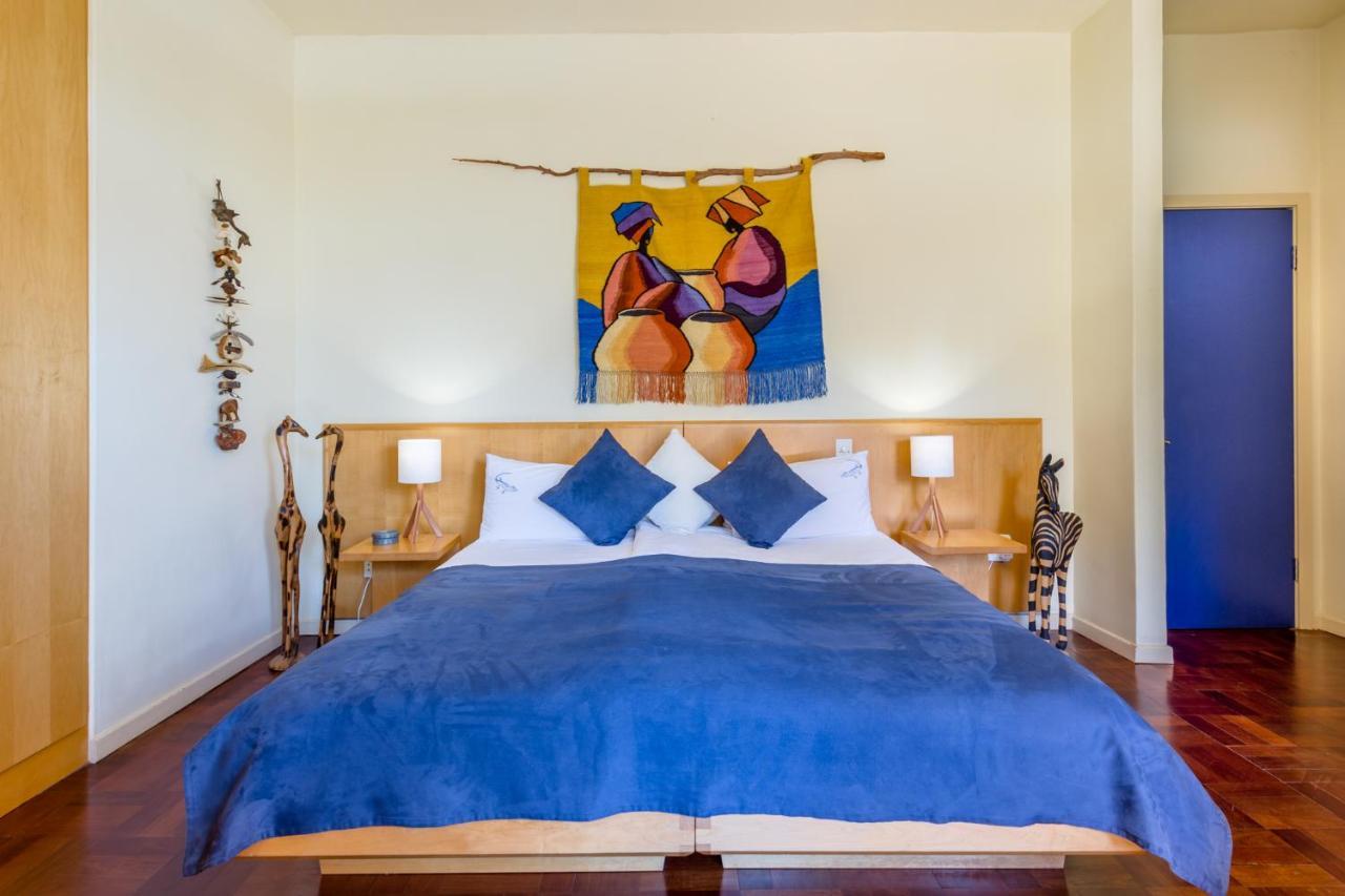 Lezard Bleu Guest House Кейптаун Екстериор снимка
