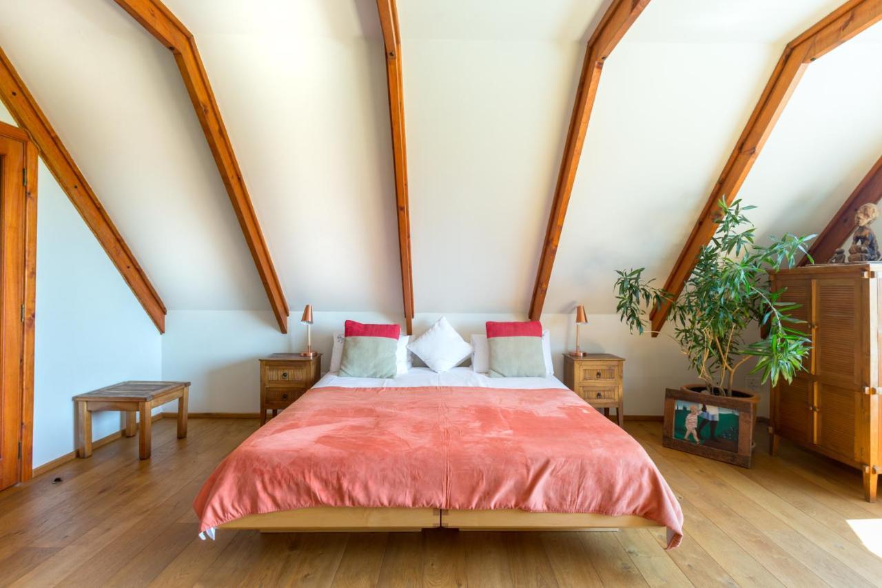 Lezard Bleu Guest House Кейптаун Екстериор снимка