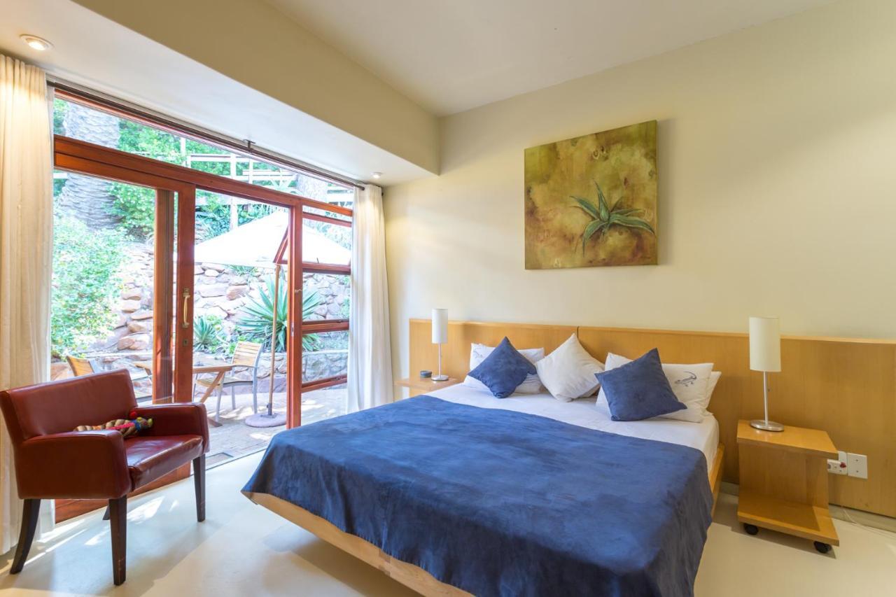 Lezard Bleu Guest House Кейптаун Екстериор снимка