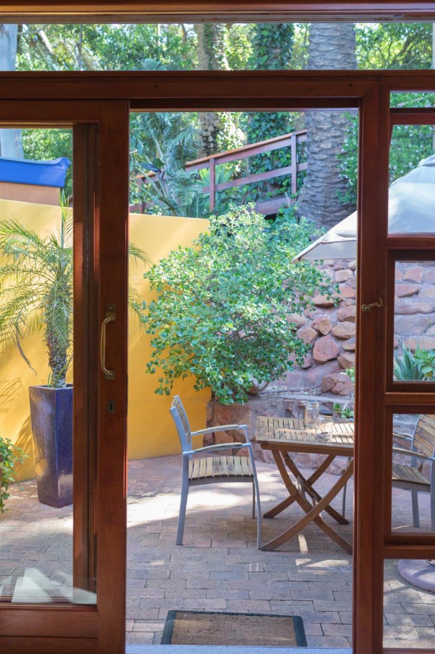 Lezard Bleu Guest House Кейптаун Екстериор снимка